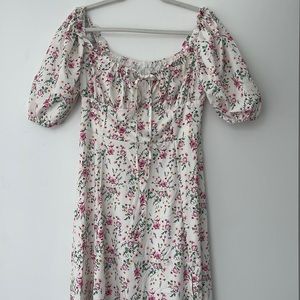 BNWOT: Floral Long Princess Sleeve Maxi Dress with Slit - M